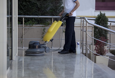הברקת הרצפה באמצעות פוליש קריסטל